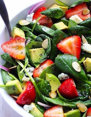 Avocado Strawberry Salad